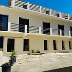 Kwatera prywatna Maison Debes *